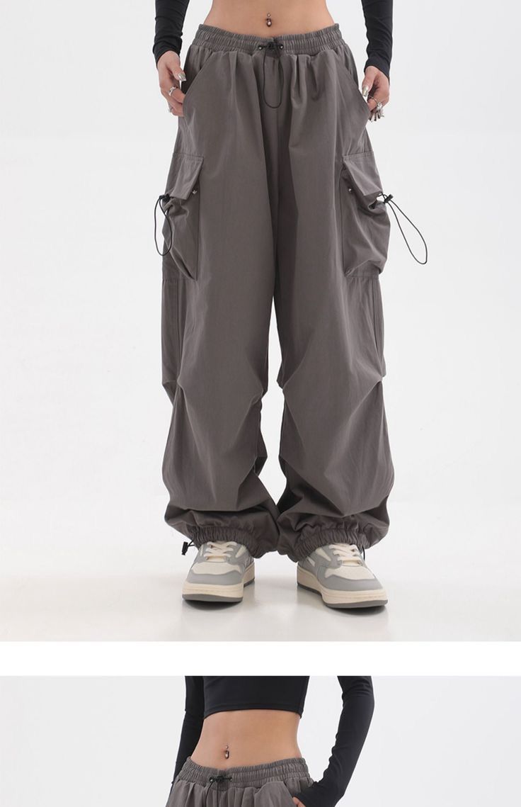 Baggy Cargo in Parachute